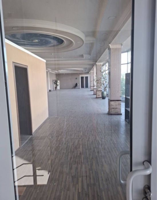 Срочно аренда офис Showroom 240 кв м Вдоль дороги Сурер Цена!