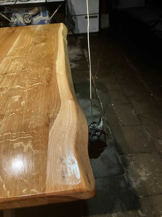 Плот за маса от масив дъб