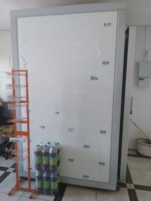 Продам холодильник