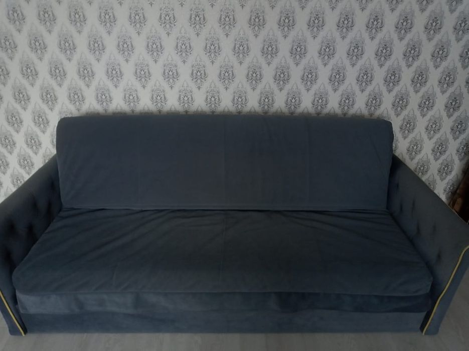 Продам диван качественный