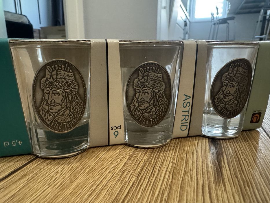 Pahare shot model deosebit