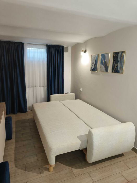 Proprietar închiriez apartament 2 camere Sector 4 - Parcul Carol