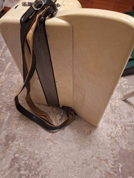 Acordeon Hohner Verdi III M