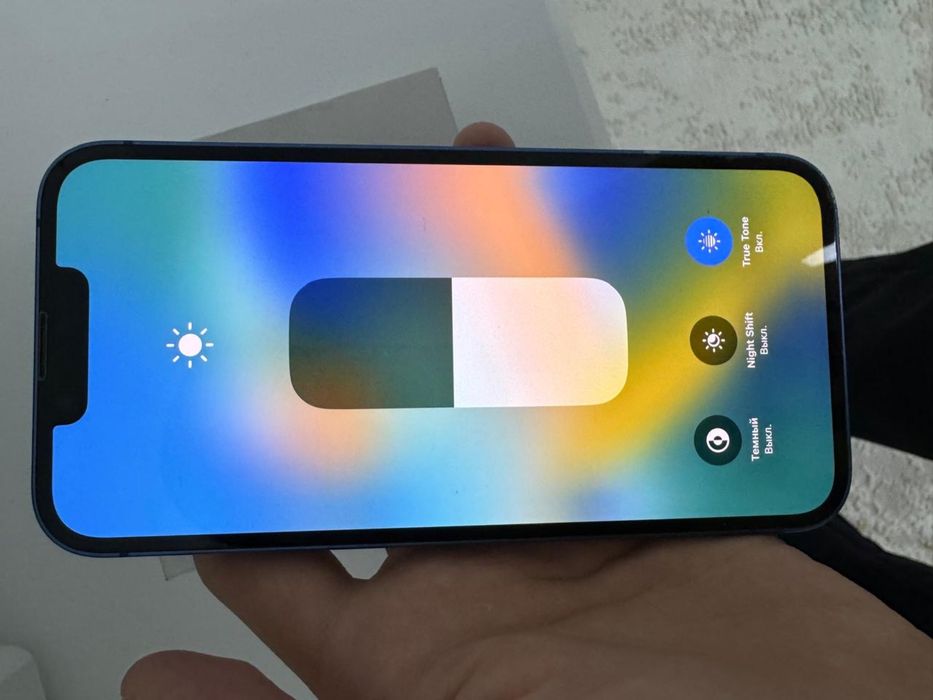 Продам iPhone 13 128gb