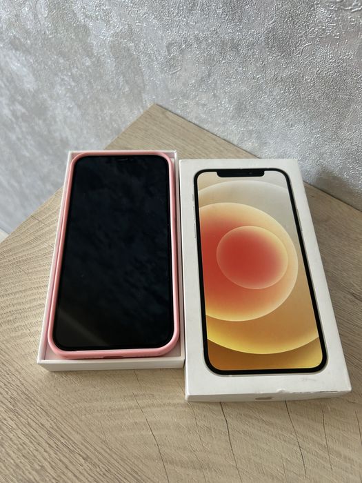 Продам айфон 12 128гб