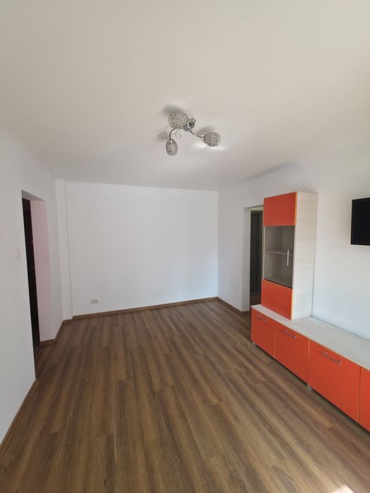 Inchiriere Apartament 3 Camere Vest Baraolt