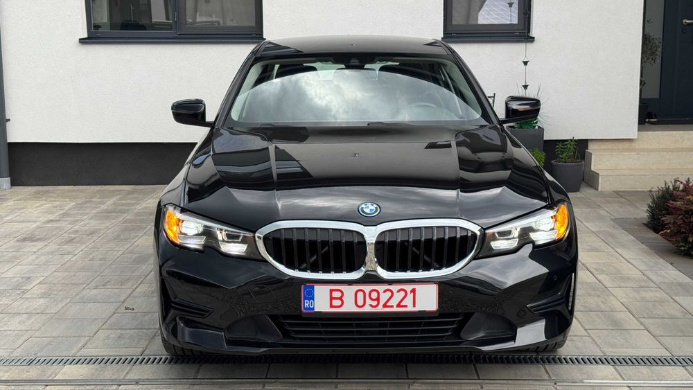 BMW 3 Series 2021 — imagine 5