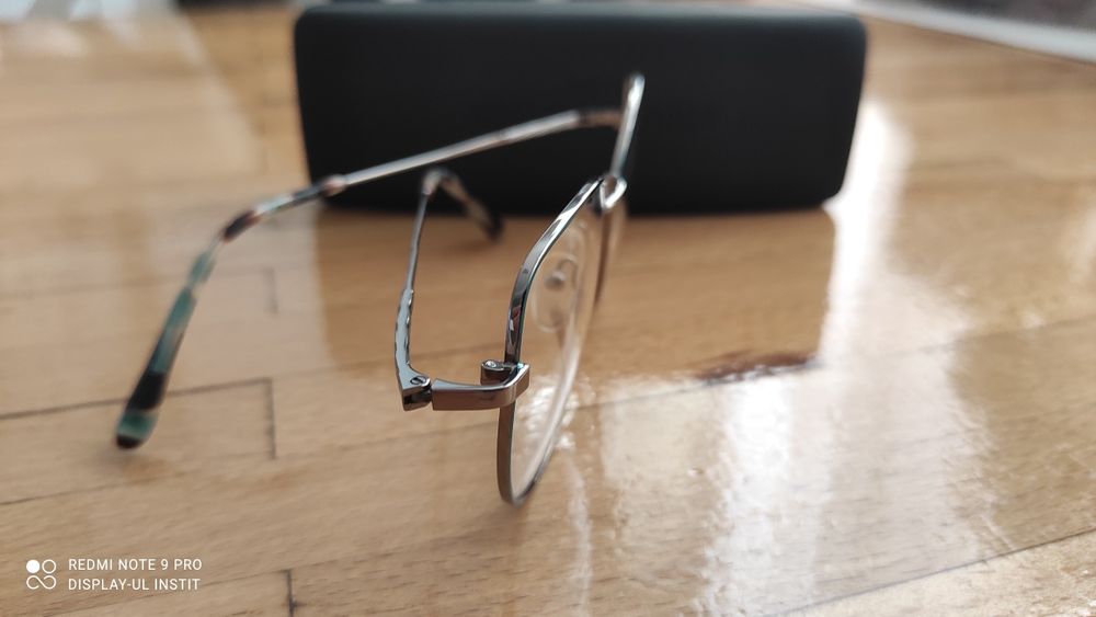 Ochelari de vedere ne graduate.