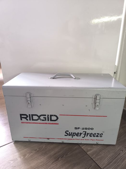Уред за замразяване на тръбопроводи RIDGID SF-2500