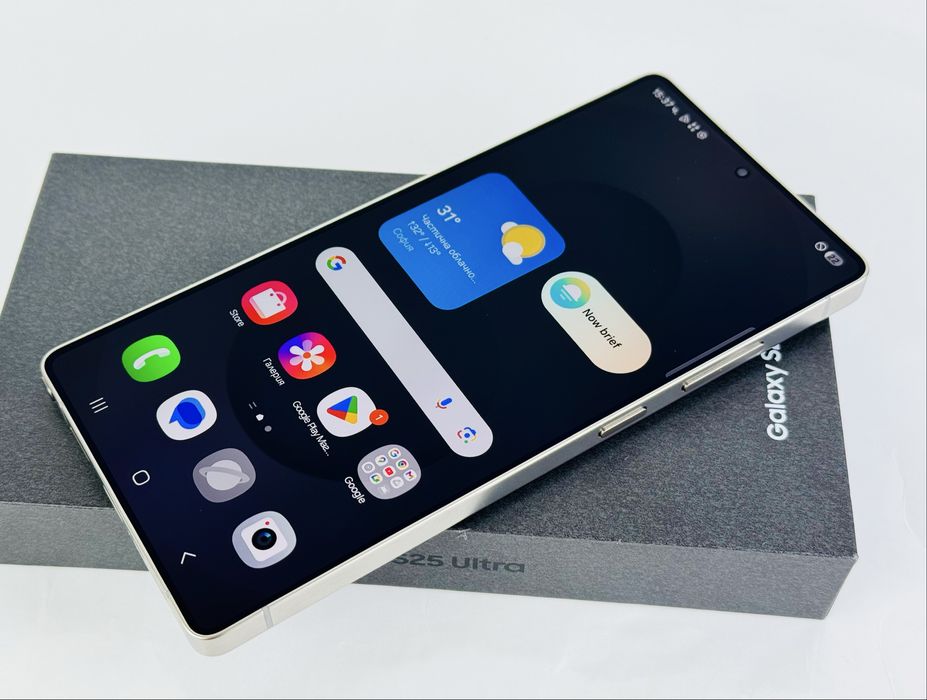 КАТО НОВ! Samsung Galaxy S25 Ultra 5G 512GB 12RAM Black Гаранция!