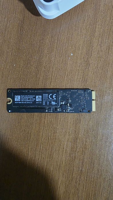 Продам ССД ssd на макбук