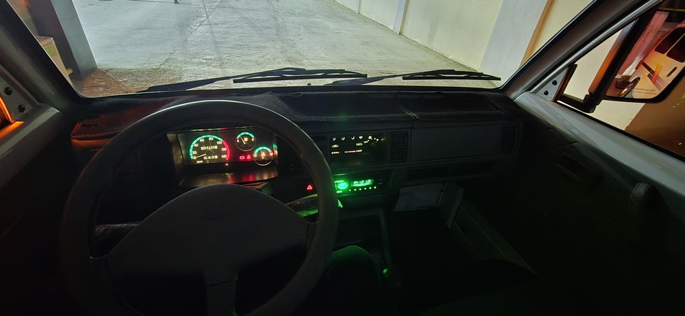 Labo furgon sotiladi