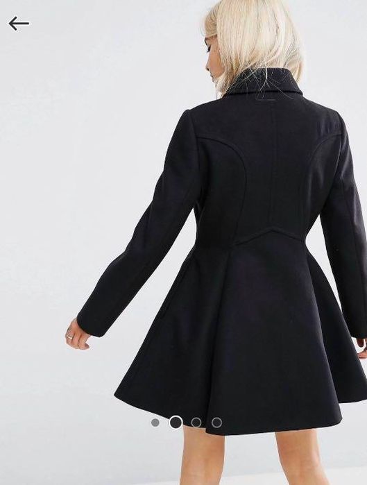 ASOS черно палто с цип