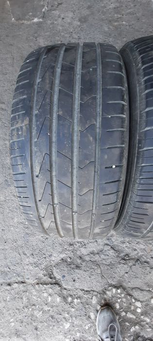 Летни гуми-17цола-235/45-1бр.-85лв."HANKOOK "