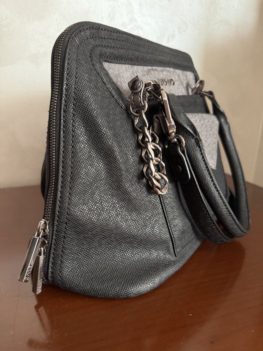 Продается кожаная сумка бренд JIU JO