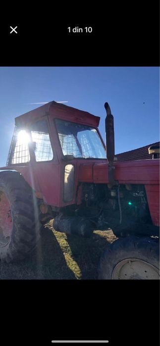 Tractor universal 651