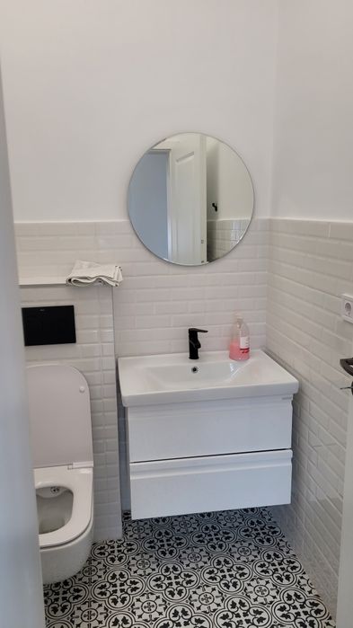 Apartament 2 camere Tolstoi, bloc nou, loc de parcare privat