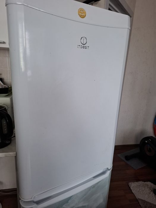 Холодильник на запчасти