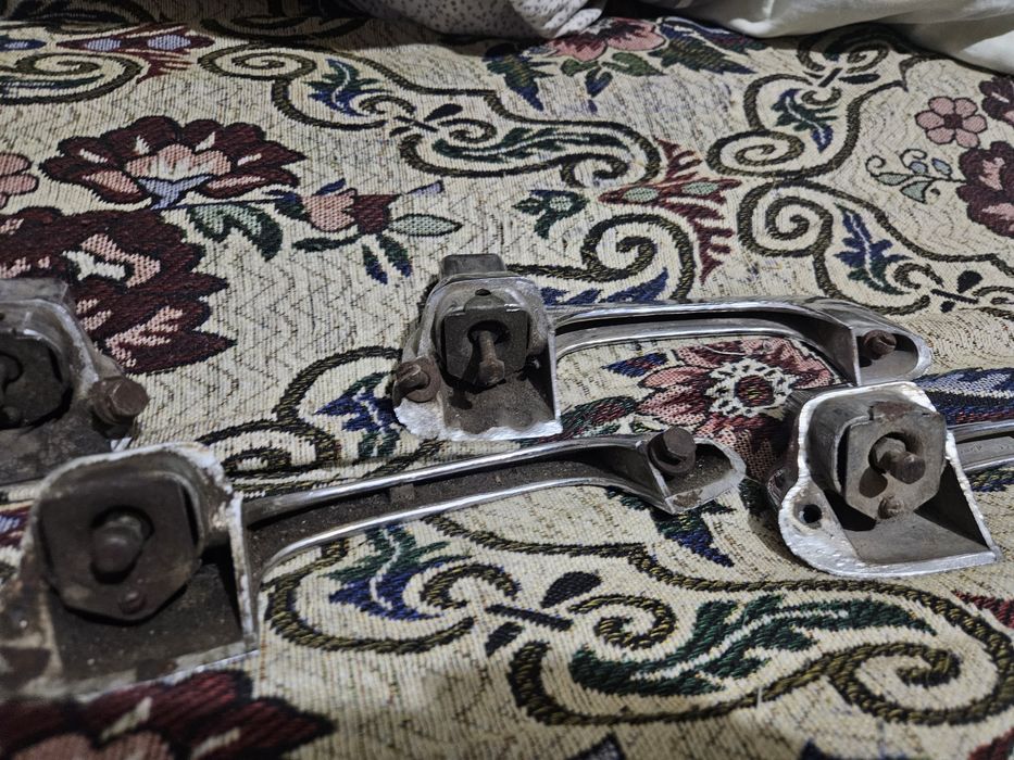 Дверные ручки волга газ 21