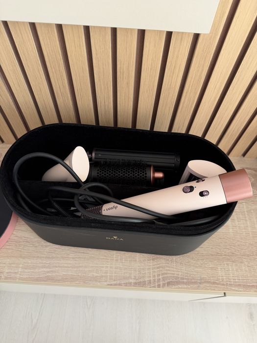 Мультистайлер Dyson Airwrap (оригинал) в отличном состоянии