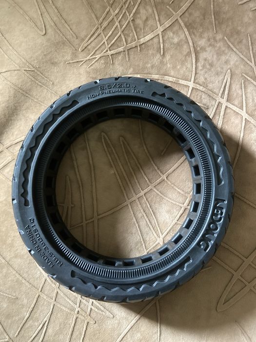 Cauciuc trotineta electrică 8.5x2.0 – nou, rezistent și durabil