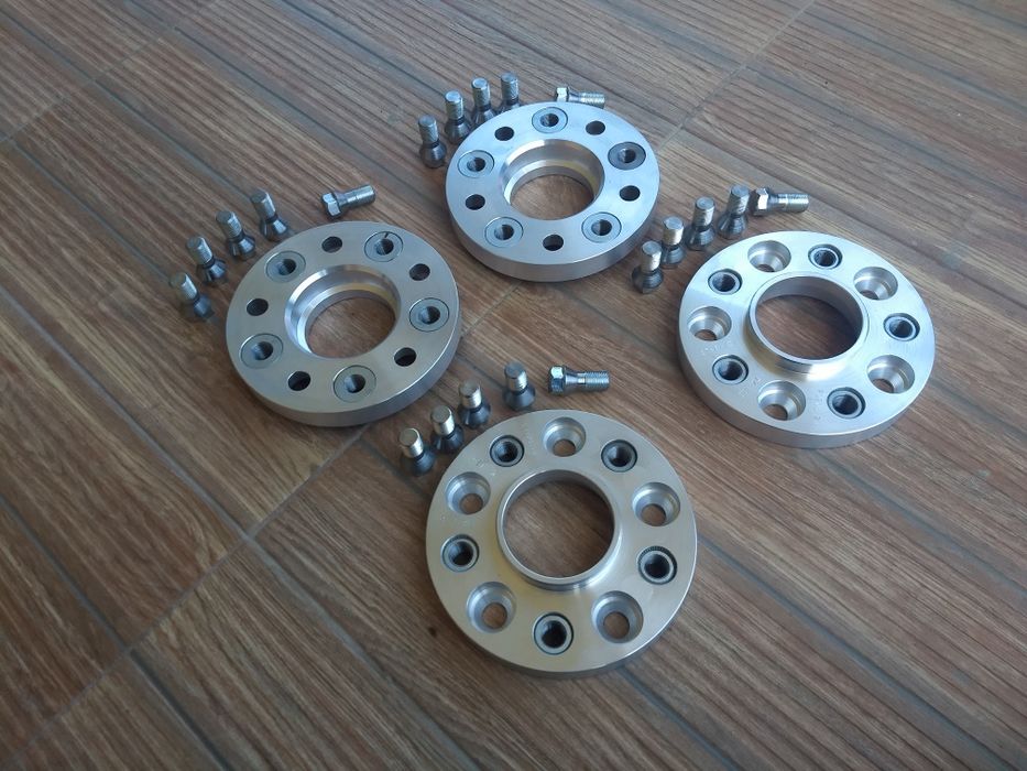 Flanșe distantiere 20 mm BMW