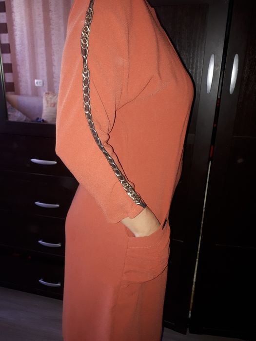 Продам платья в идеальном состоянии