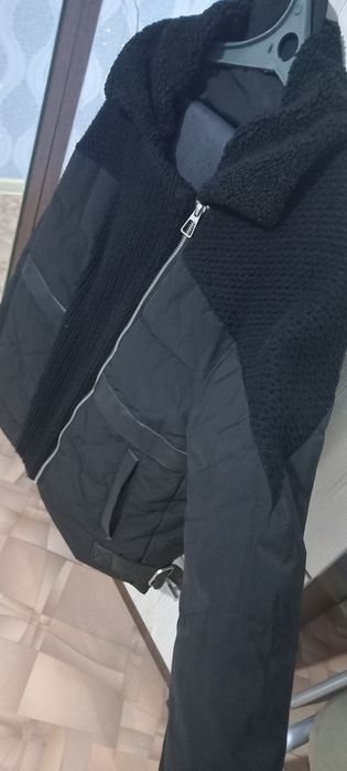 Продам куртку 25000