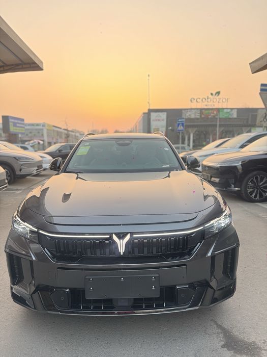 Voyah free 2025restayling full pazitsiya