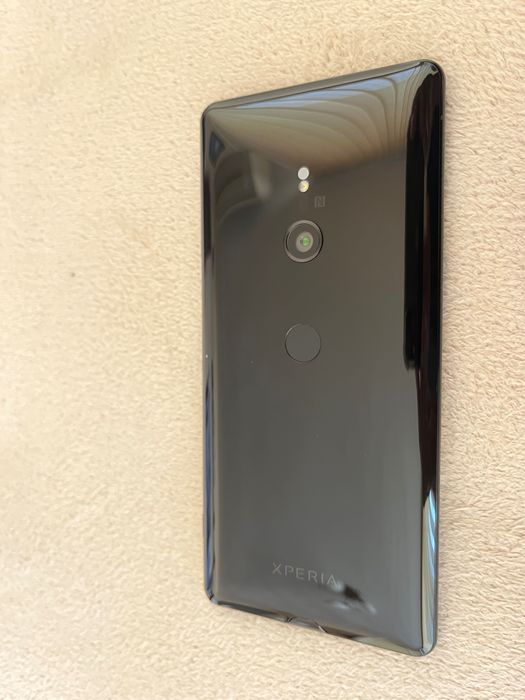 SONY Xperia XZ3 64GB черен като нов