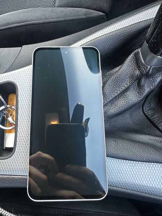 Samsung Galaxy A55 5G – 128GB – Stare ca nou!