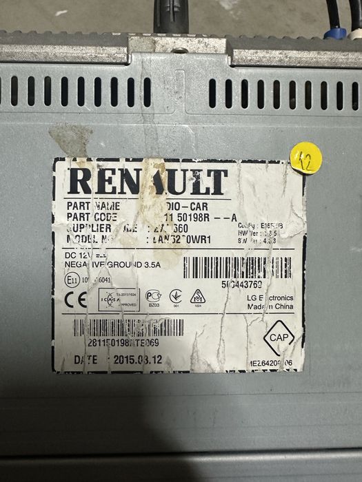 Radio cd cu navigatie Renault Captur, Trafic  2013-2016 cod 281150198R