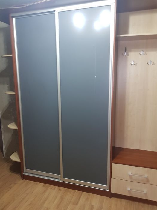 Продам шкаф купе