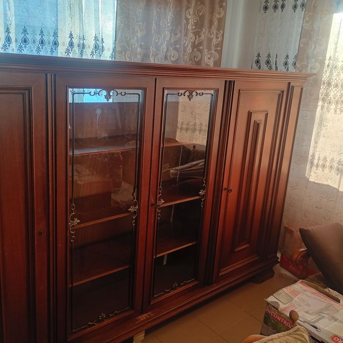Bufet / Vitrină clasică din lemn masiv, 280 cm + Transport și Montaj