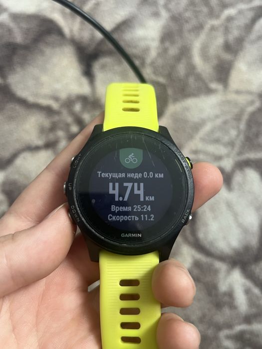 Смарт часы Garmin foreruner 935