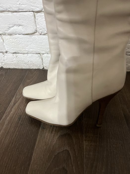 Сапоги белые Gimmy Choo