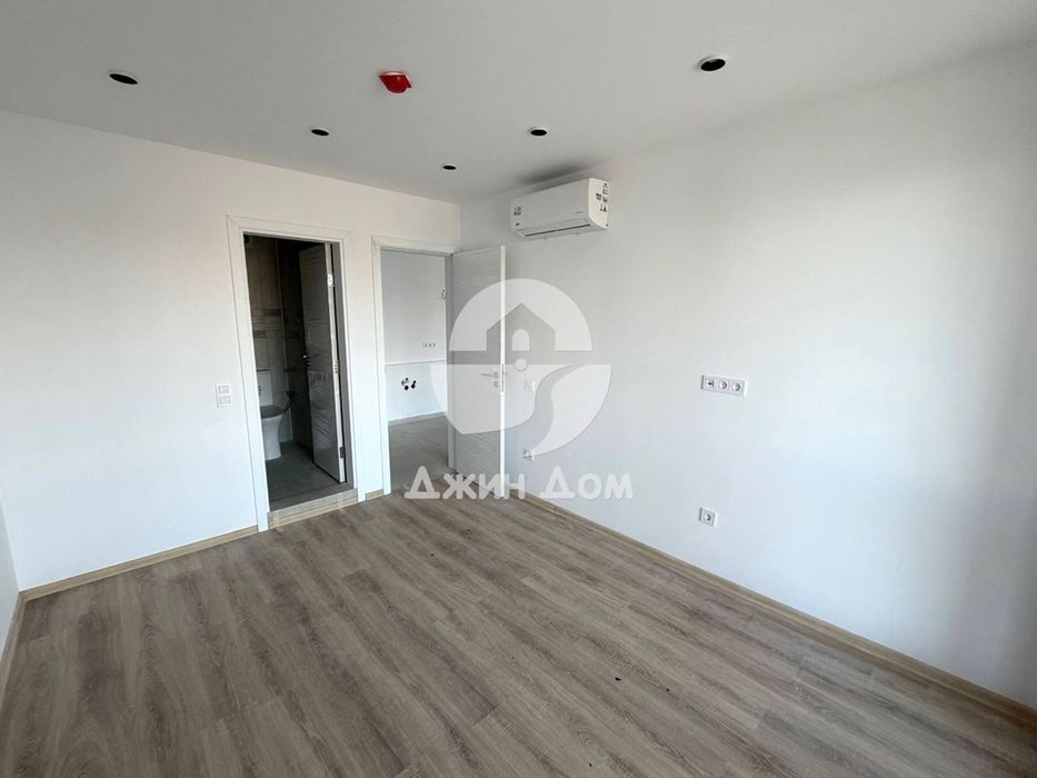 Продава се Тристаен апартамент в к.к. Слънчев бряг - 92 кв.м за 1275 €/кв.м - Снимка #5