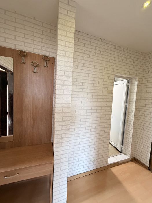 Дава се под наем Етаж от къща в Перник, Клепало - 95 кв.м за 388.62 € - Снимка #7