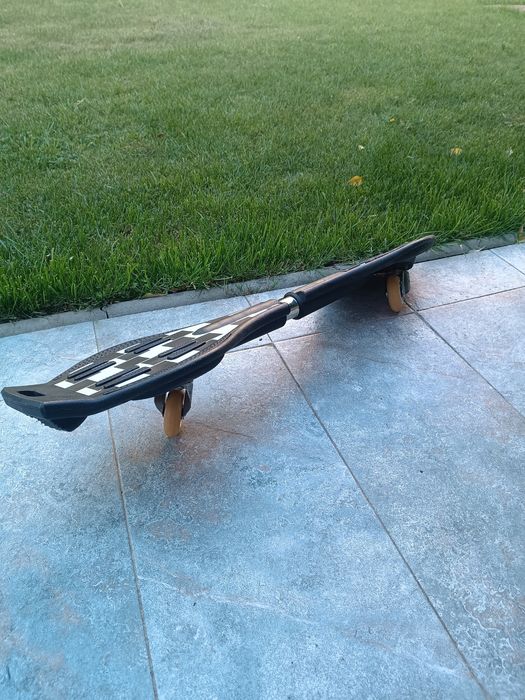 Waveboard/Snakeboard