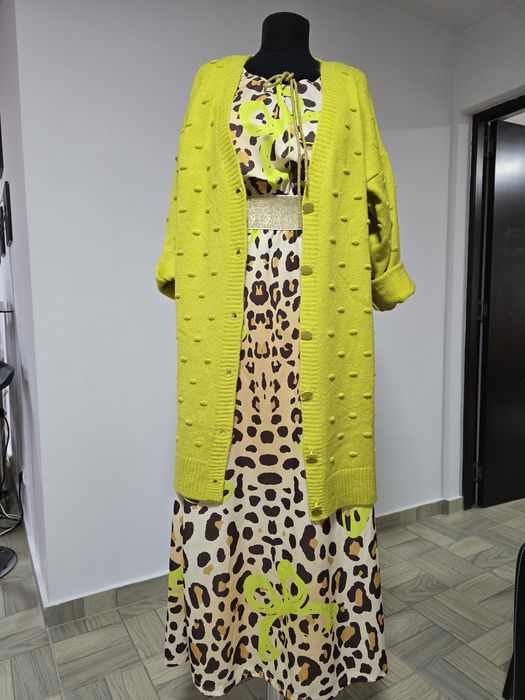 Cardigan din fibre naturale, inchidere cu nasturi  XL