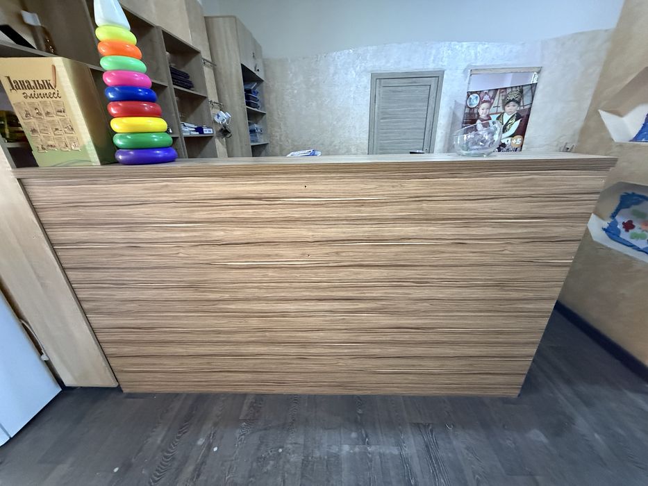 Барная стоика или ресепшн