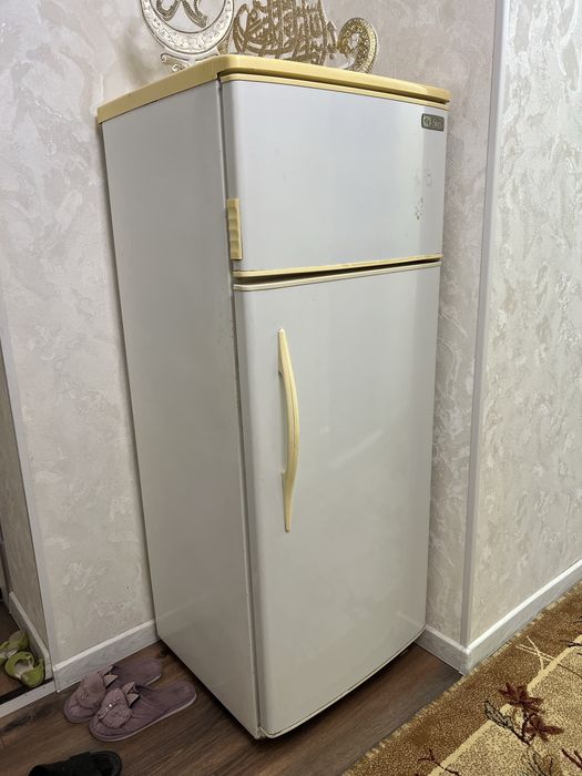 Xolodilnik Sino rangi oq (ishlatilgan