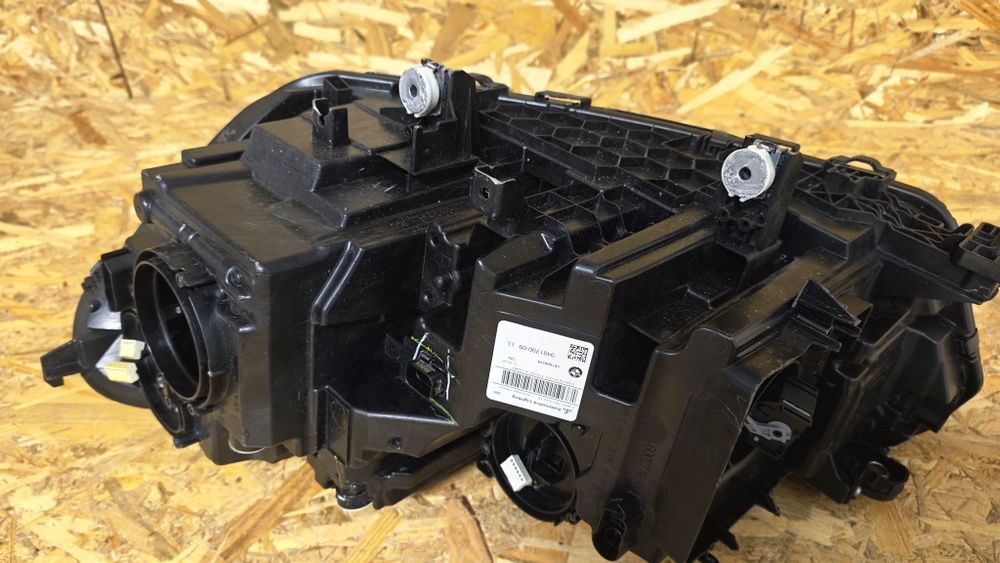 Десен фар за БМВ Х5 Г05 BMW X5 G05 Laser