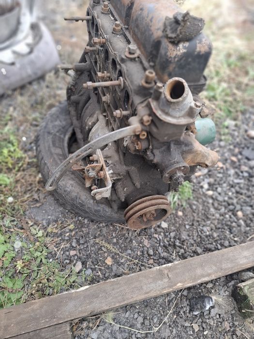 Продам двигатель уаз газель. 402