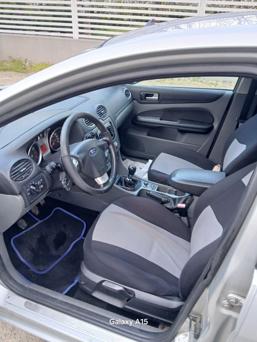 Ford focus 2 facelift 2.0 benzină 145cp anul 2008