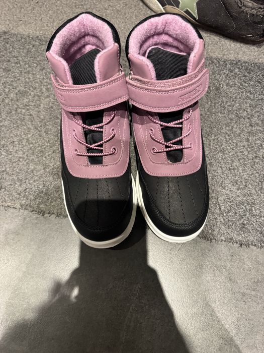 Ботинки утепленные