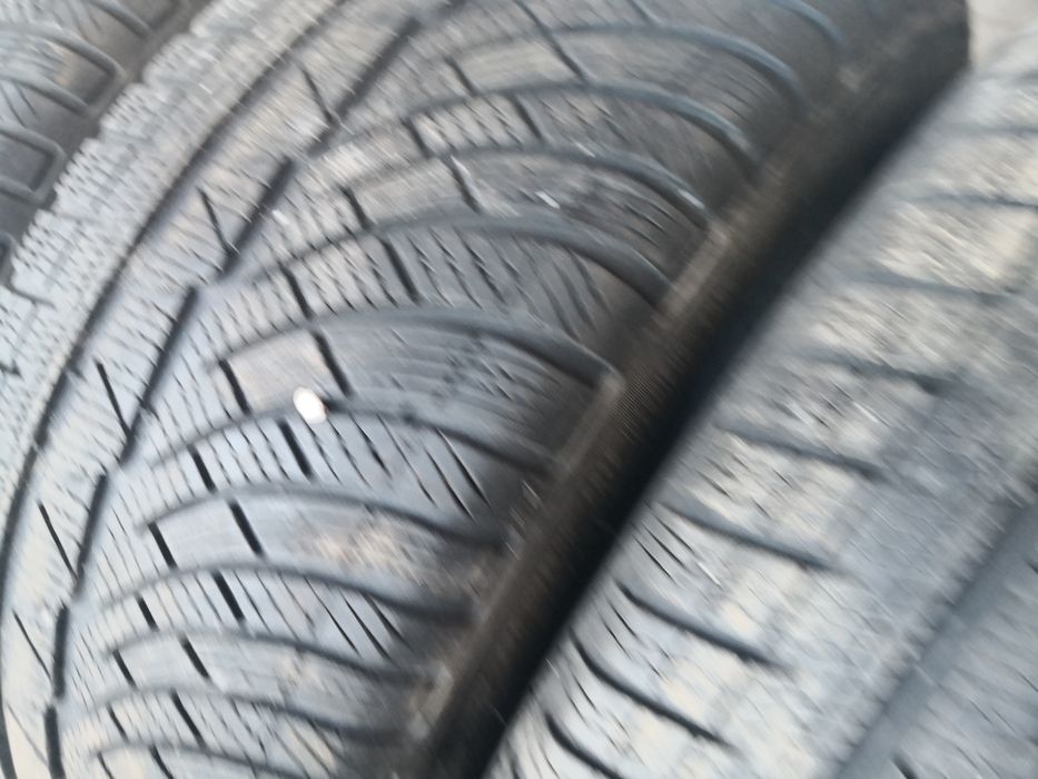 245 45 18 цола гуми Michelin 4 броя