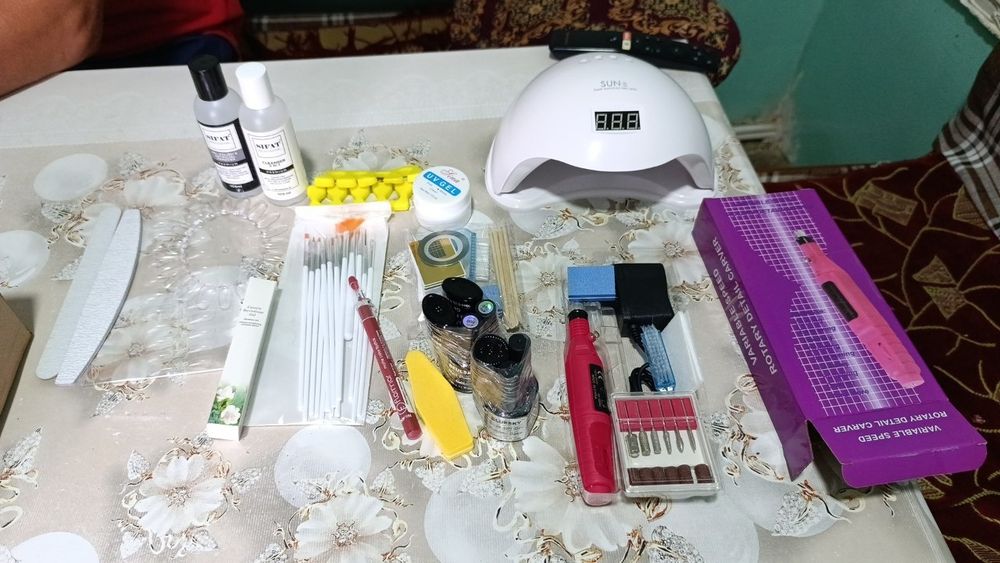 Маникюрный набор новый