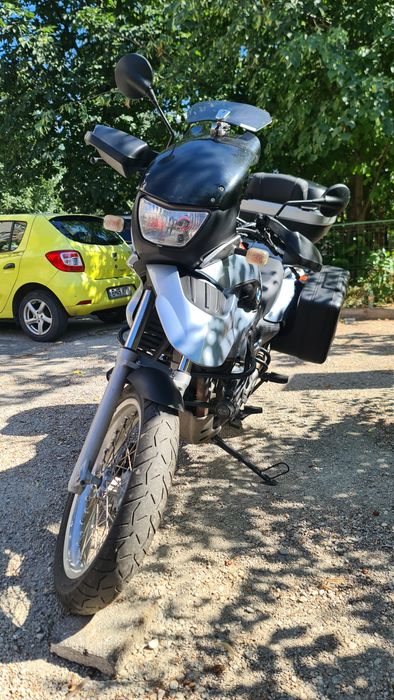 Vând moto BMW F650 Gs,an 2005,twin spark,46000 km,în stare foarte buna