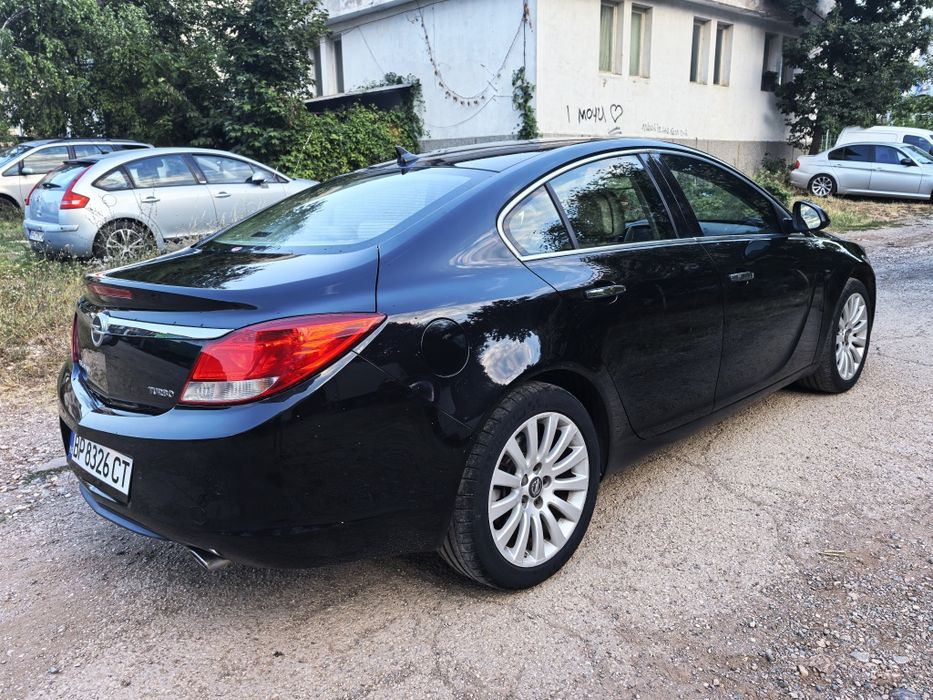 Opel Insignia 2.0 turbo